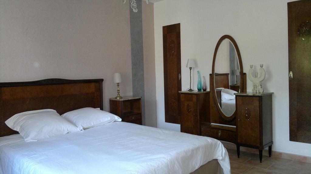 Vakantiehuis A L'est D'uzes
